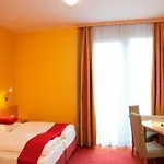 [m]eat & Ξενοδοχείο Haar (Munich)
