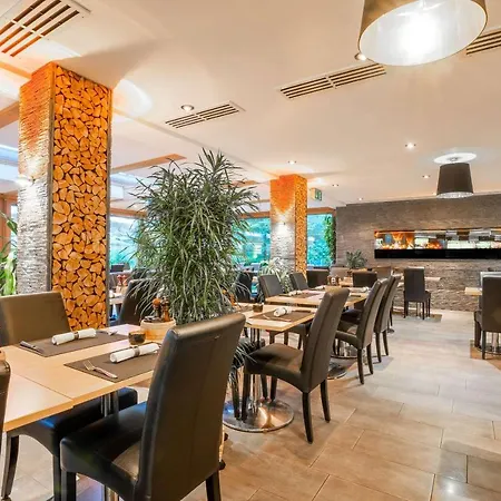 Hotel [m]eat & Haar (Munich)