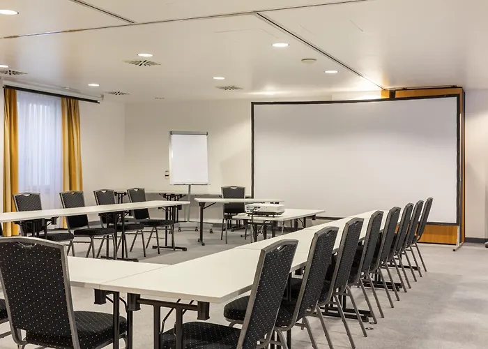 [m]eat & Отель 3*